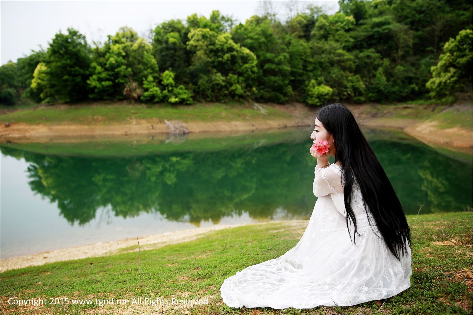 [TGOD推女神]2015.05.08 女神驾到 九江花源谷 青春女神鲁思羽 夏静镜